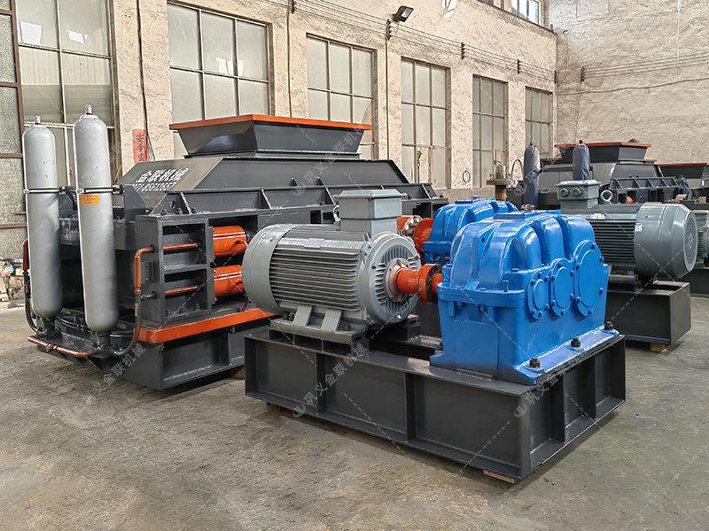 金聯機械生產的1510液壓對輥制砂機怎么樣?附現場案例 金聯機械生產的1510液壓對輥制砂機怎么樣?附現場案例