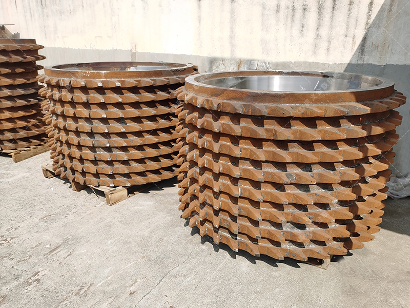 狼牙破碎機是什么設備？在哪些行業中有廣泛應用？